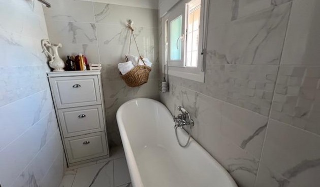 Brukt - Villa -
Dolores - Comunidad Valenciana