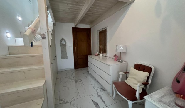 Brukt - Villa -
Dolores - Comunidad Valenciana