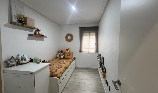 Brukt - Apartment -
Dolores - Comunidad Valenciana