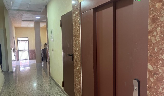 Brukt - Apartment -
Dolores - Comunidad Valenciana