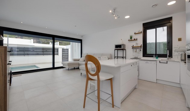 Brukt - Villa -
Pinar de Campoverde - Inland