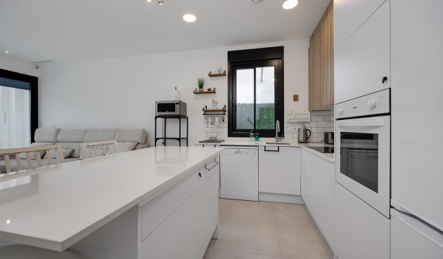 Brukt - Villa -
Pinar de Campoverde - Inland