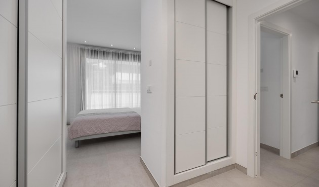 Brukt - Villa -
Pinar de Campoverde - Inland