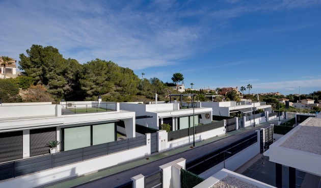 Brukt - Villa -
Pinar de Campoverde - Inland