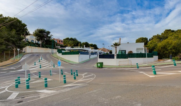 Brukt - Villa -
Pinar de Campoverde - Inland