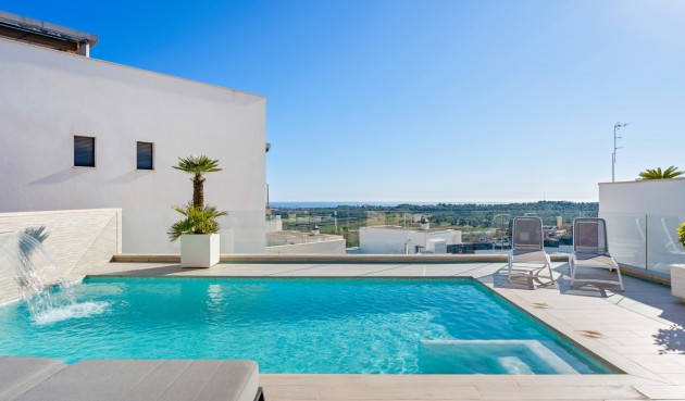 Brukt - Villa -
San Miguel de Salinas - Inland