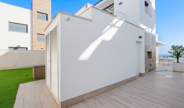 Brukt - Villa -
San Miguel de Salinas - Inland