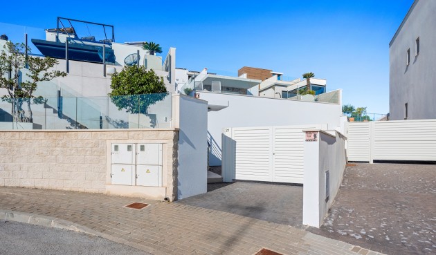 Brukt - Villa -
San Miguel de Salinas - Inland