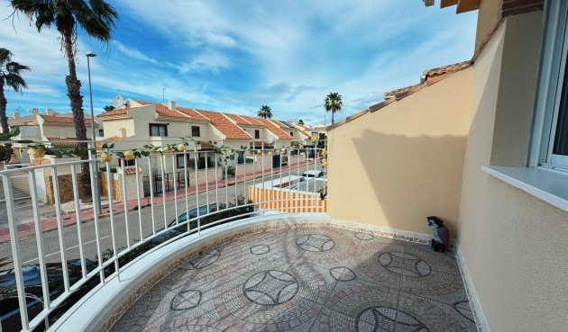 Brukt - Town House -
Ciudad Quesada - Costa Blanca