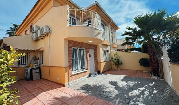 Brukt - Town House -
Ciudad Quesada - Costa Blanca