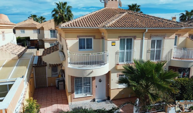 Brukt - Town House -
Ciudad Quesada - Costa Blanca