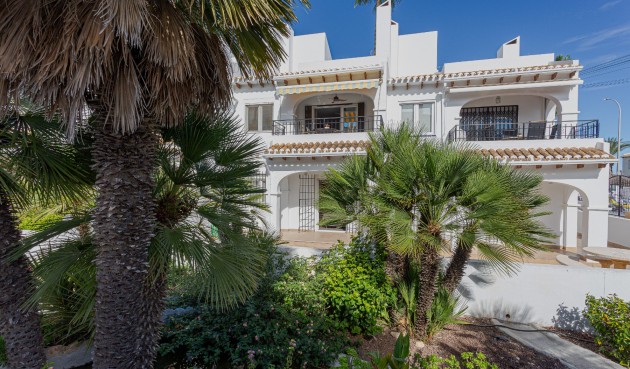 Återförsäljning - Villa -
Orihuela Costa - Costa Blanca