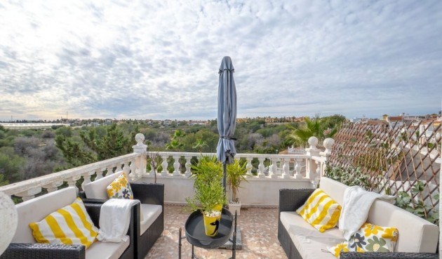 Brukt - Villa -
Algorfa - Montemar