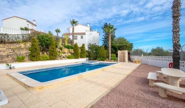 Brukt - Villa -
Algorfa - Montemar