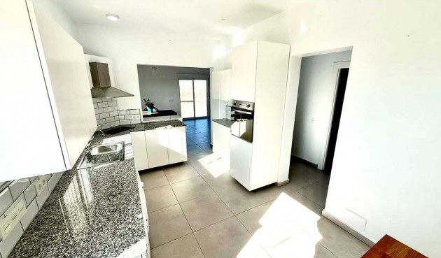 Brukt - Villa -
Fortuna - Inland