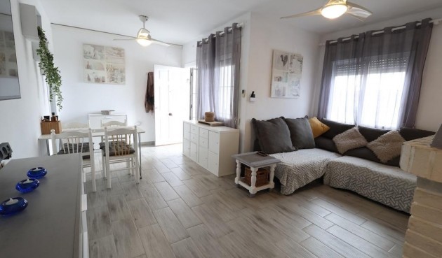 Brukt - Bungalow -
Orihuela Costa - Costa Blanca
