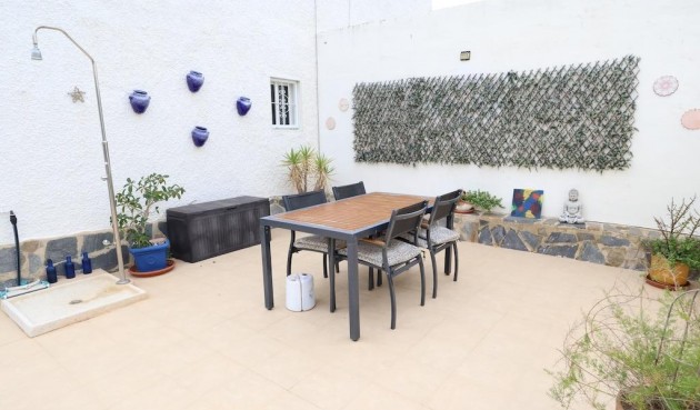 Brukt - Bungalow -
Orihuela Costa - Costa Blanca