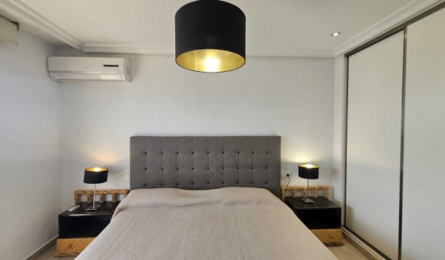 Resale - Apartment -
Mil Palmeras - Costa Blanca