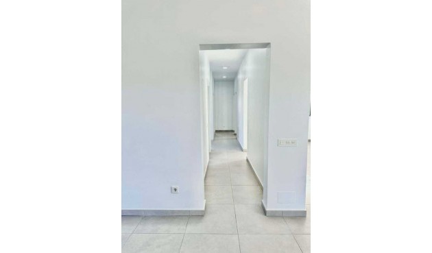 Brukt - Villa -
Fortuna - Inland