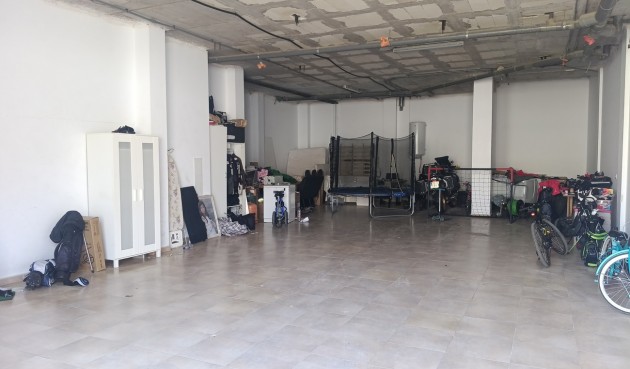 Brukt - Town House -
Roldan - Inland