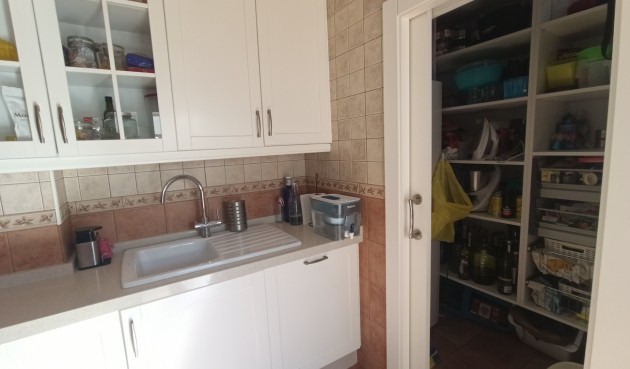 Brukt - Town House -
Roldan - Inland