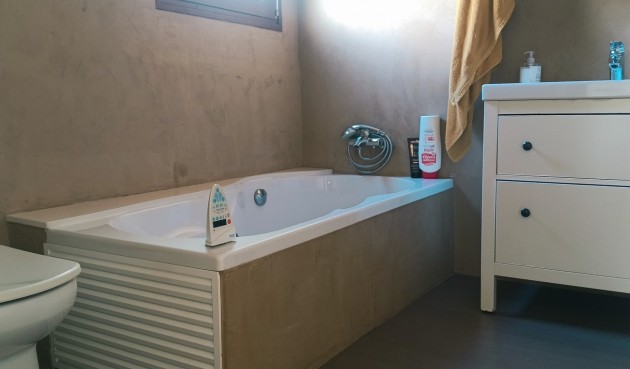 Brukt - Town House -
Roldan - Inland