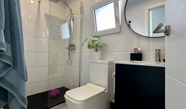 Brukt - Villa -
Rojales - Inland