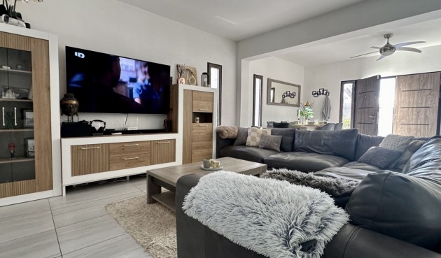 Brukt - Villa -
Rojales - Inland