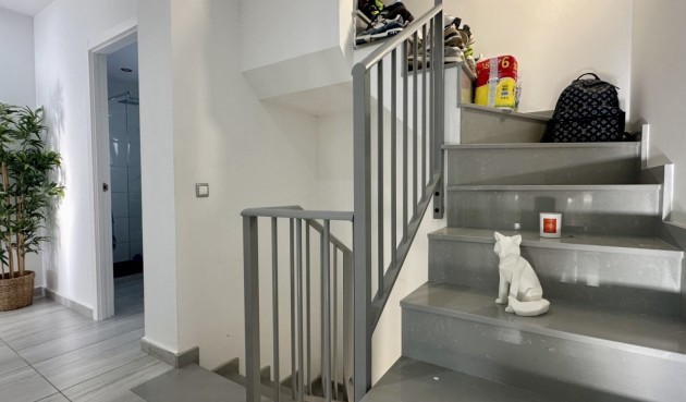 Brukt - Villa -
Rojales - Inland