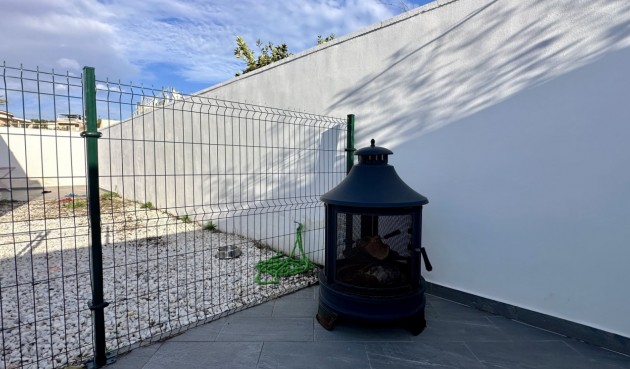 Brukt - Villa -
Rojales - Inland