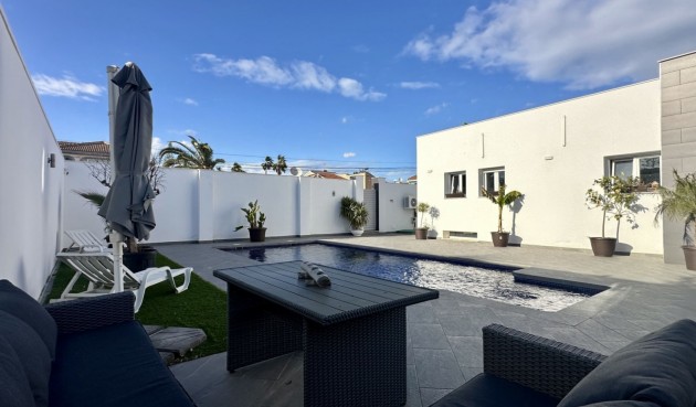 Brukt - Villa -
Rojales - Inland