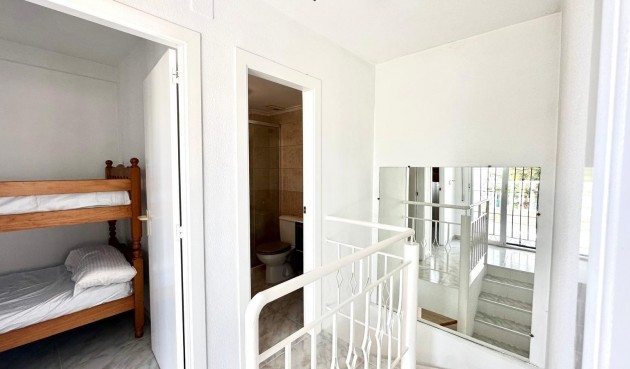 Brukt - Town House -
Torrevieja - Carrefour