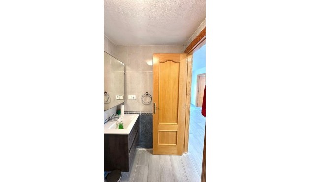 Brukt - Town House -
Torrevieja - Carrefour