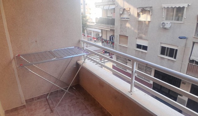 Brukt - Apartment -
Torrevieja - Centro