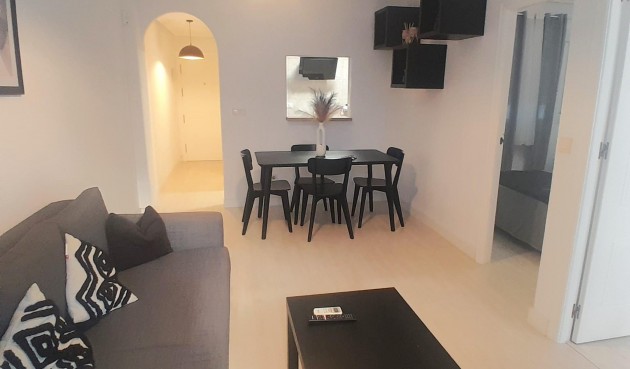 Brukt - Apartment -
Torrevieja - Centro