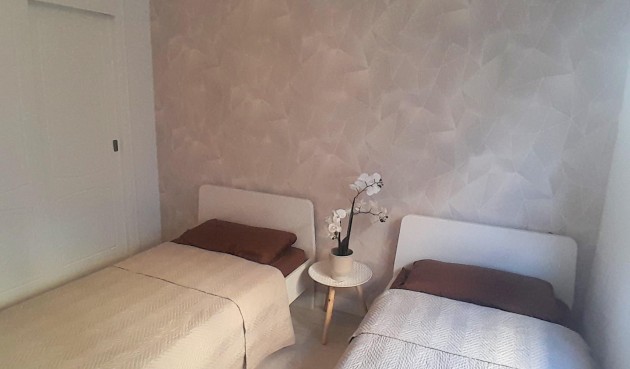 Brukt - Apartment -
Torrevieja - Centro