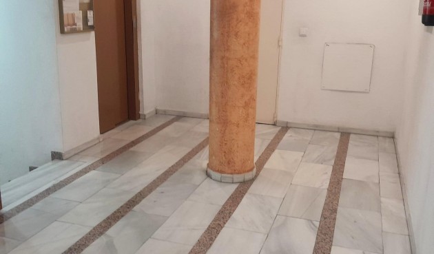 Brukt - Apartment -
Torrevieja - Centro