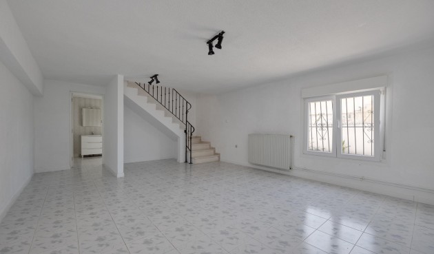 Brukt - Semi Detached -
Torrevieja - La Siesta - El Salado - Torreta