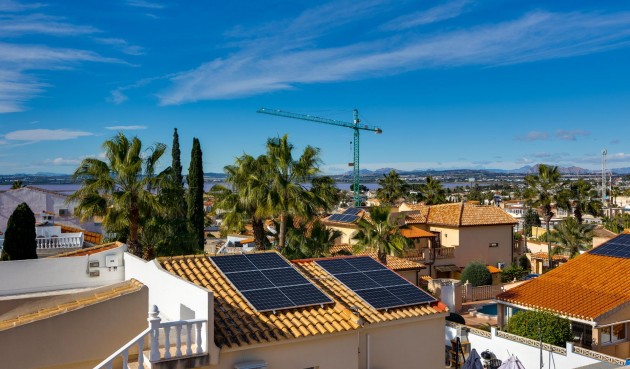 Brukt - Semi Detached -
Torrevieja - La Siesta - El Salado - Torreta