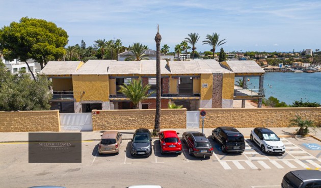 Reventa - Villa -
Cabo Roig