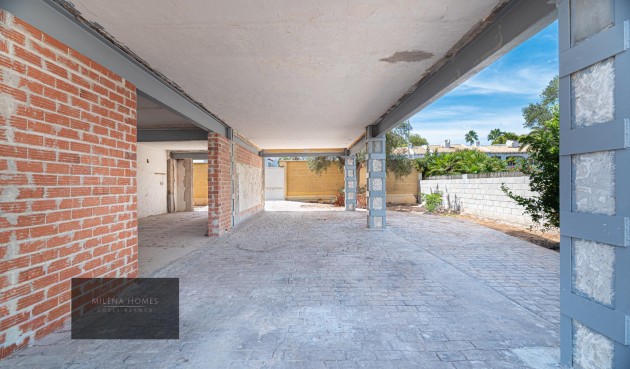 Reventa - Villa -
Cabo Roig