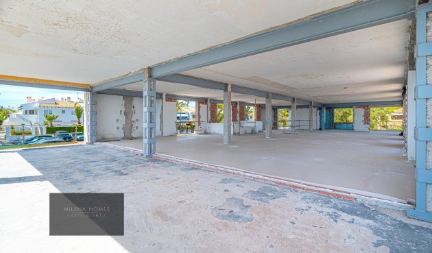 Reventa - Villa -
Cabo Roig