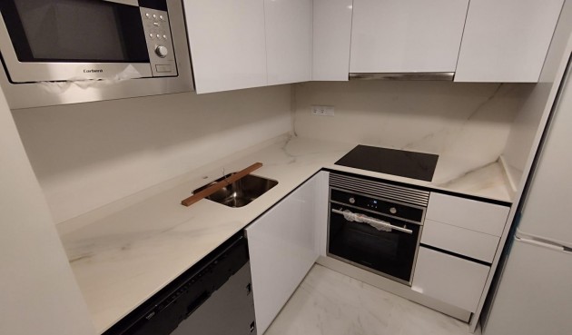 Återförsäljning - Town House -
Torrevieja - Zona Los Frutales