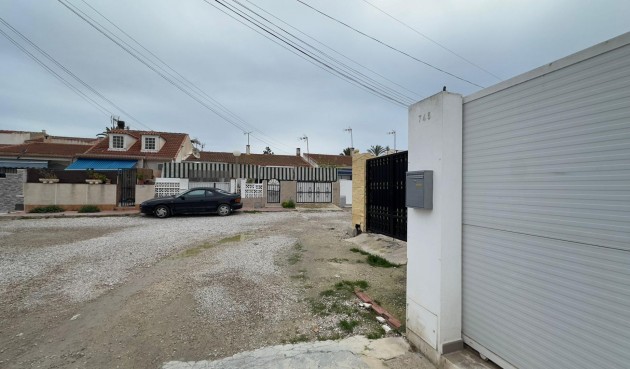 Brukt - Bungalow -
Torrevieja - El Limonar