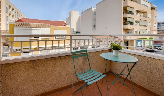 Brukt - Apartment -
Torrevieja - Centro