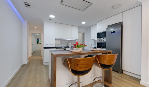 Brukt - Apartment -
Torrevieja - Centro