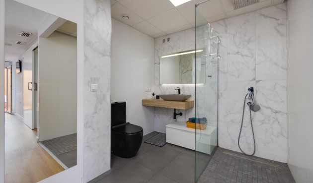 Brukt - Apartment -
Torrevieja - Centro