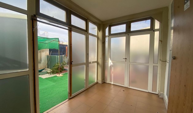 Brukt - Bungalow -
Torrevieja - Torretas