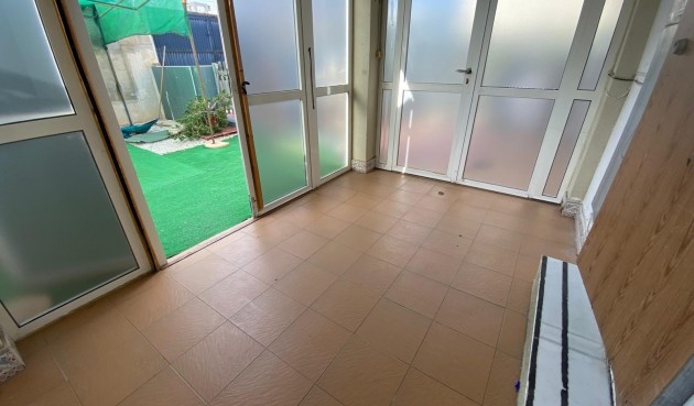 Brukt - Bungalow -
Torrevieja - Torretas