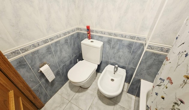 Brukt - Apartment -
Torrevieja - Estacion De Autobuses